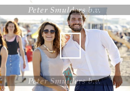 Scheveningen 15 september 2020
Thierry Baudet met zijn verloofde/vriendin Davide Heijmans op het strand bij Scheveningen.