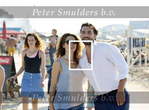 Scheveningen 15 september 2020
Thierry Baudet met zijn verloofde/vriendin Davide Heijmans op het strand bij Scheveningen.