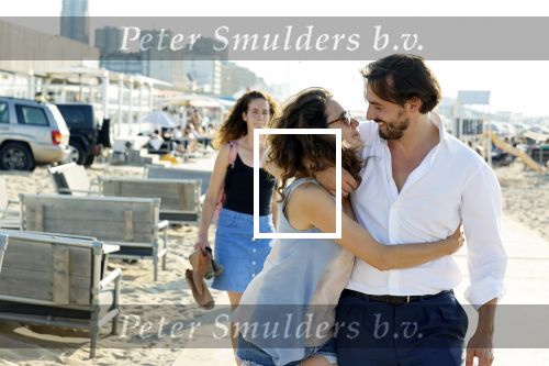 Scheveningen 15 september 2020
Thierry Baudet met zijn verloofde/vriendin Davide Heijmans op het strand bij Scheveningen.