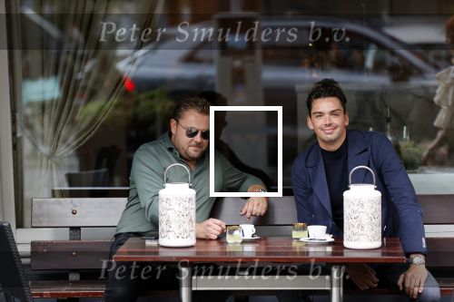 Amsterdam 28 augustus 2020
Wesly Bronkhorst en Yves Berendse op terras.