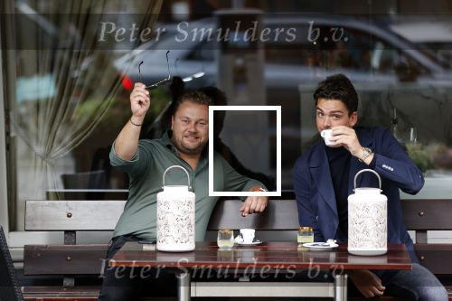 Amsterdam 28 augustus 2020
Wesly Bronkhorst en Yves Berendse op terras.