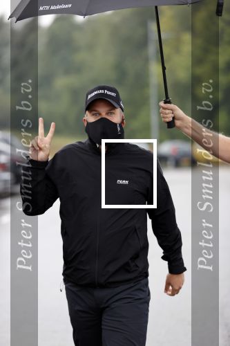 Badhoevedorp 3 september 2020
Golfwedstrijd Makelaars kantoor Bart ter Haar met oa Ruud Gullit , Karin de Rooij Martijn Krabbe en Winston Gerschtanowitz. Ze spelen op golfbaan de international.
