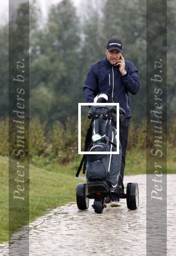 Badhoevedorp 3 september 2020
Golfwedstrijd Makelaars kantoor Bart ter Haar met oa Ruud Gullit , Karin de Rooij Martijn Krabbe en Winston Gerschtanowitz. Ze spelen op golfbaan de international.