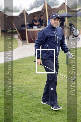 Badhoevedorp 3 september 2020
Golfwedstrijd Makelaars kantoor Bart ter Haar met oa Ruud Gullit , Karin de Rooij Martijn Krabbe en Winston Gerschtanowitz. Ze spelen op golfbaan de international.