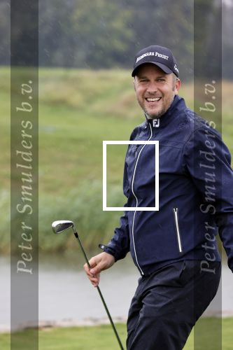 Badhoevedorp 3 september 2020
Golfwedstrijd Makelaars kantoor Bart ter Haar met oa Ruud Gullit , Karin de Rooij Martijn Krabbe en Winston Gerschtanowitz. Ze spelen op golfbaan de international.