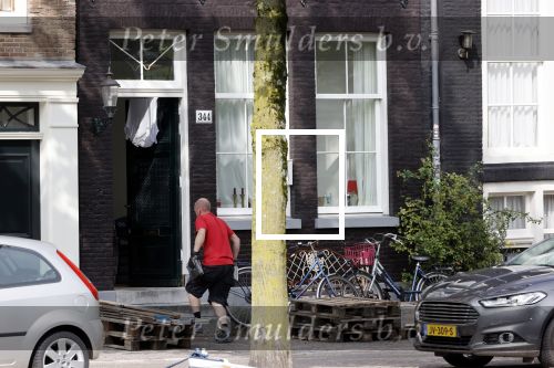 Amsterdam 17 augustus 2020
Het huis van Youp van t Hek en zijn vrouw Debbie Petter wordt verbouwd