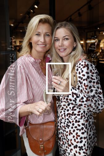 Hilversum 31 augustus 2021
Presentatie kledinglijn Lonneke Nooteboom in samenwerking met Shoeby. Anouk Hoogendijk en Anouk Smulders