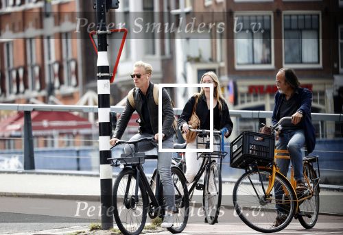 Amsterdam 13-14 en 15 augustus 2021
Art Rooijakkers op de fiets en zijn huis op de wallen