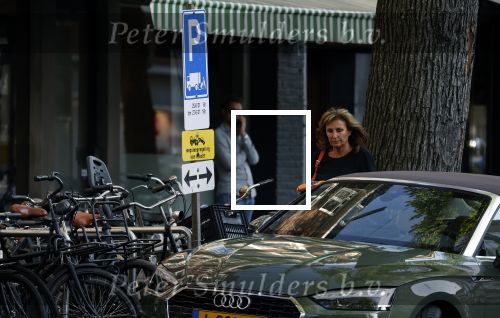 Amsterdam 24 augustus 2021
Astrid Joosten aan het winkelen in Amsterdam zuid.