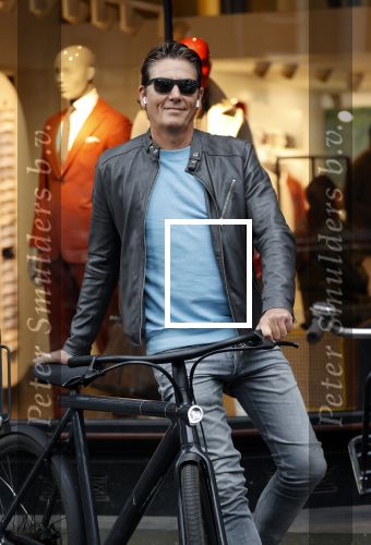 Amsterdam 19 augustus 2021
Bart Ettekoven op zijn v Moof in Amsterdam