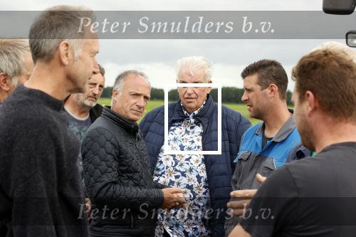 Zunderdorp 27 augustus 2021
Boer Geert Jan en Boer Geert zijn bij demonstratie om land te mogen behouden.