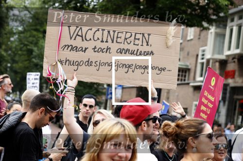 Amsterdam 21 augustus 2021
Demonstratie Mute us in amsterdam . Er zijn meerdere djs aanwezig zoals Sunnery James Ryan Marciano Ronald Molendijk Fred v Leer Sidney Brandeis en Menno Kohler.