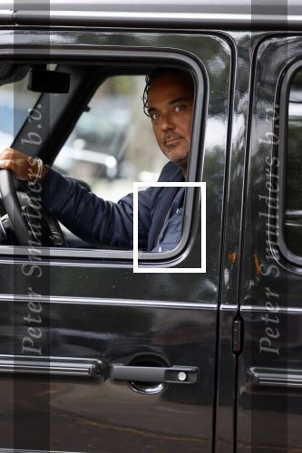 Amsterdam 16 augustus 2021
Dennis Rugebregt in zijn Mercedes G klasse