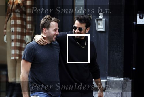 Amstetdam 25 augustus 2021
Dotan met zijn partner / vriend Grant Boone op de PC hooftstraat