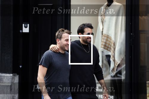 Amstetdam 25 augustus 2021
Dotan met zijn partner / vriend Grant Boone op de PC hooftstraat