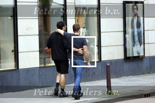 Amstetdam 25 augustus 2021
Dotan met zijn partner / vriend Grant Boone op de PC hooftstraat