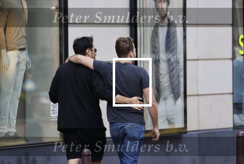 Amstetdam 25 augustus 2021
Dotan met zijn partner / vriend Grant Boone op de PC hooftstraat