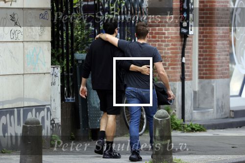 Amstetdam 25 augustus 2021
Dotan met zijn partner / vriend Grant Boone op de PC hooftstraat