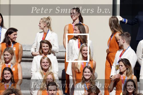 Den Haag 10 augustus 2021
Koning Willem Alexander en Koningin Maxima ontvangen op paleis noordeinde alle medaillewinnaars van de Olympische spelen in Tokyo. oa Sifan Hassan Harrie Lavreysen  Kiran Badloe Annemiek v d Vleuten Niek Kimmann Shanne Braspennincx Abdi Nageeye Jeffrey Hoogland Gabriella Schloesser Steve Wijler Arno Kamminga Sharon v Rouwendaal Tom Dumoulin Anouk Vetter Femke Bol Nouchka Fontijn Merel Smulders Sanne v Dijke Maikel v d Vleuten Kirsten Wild Annemiek Bekkering Annette Duetz Emma Oosterwegel Marit Bouwmeester Anna v d Breggen Roy v d Berg , heren 4 roeien , dames 2 roeien, heren 4x 400m  en het nederlands dames hockeyteam .Ook chef de Mission Pieter v d Hoogenband is er natuurlijk bij . Felice Albers