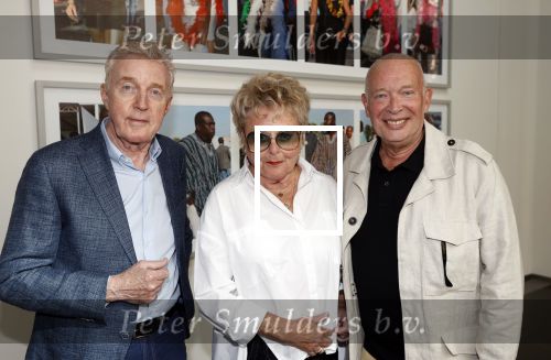 Amsterdam 26 augustus 2021
Presentatie magazine van het DeLaMar theater . Joop v d Ende geeft toespraak . Simone Kleinsma kreeg het eerste exemplaar. Frans Mulder Andre v Duin en Marianne v Wijnkoop