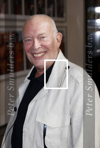 Amsterdam 26 augustus 2021
Presentatie magazine van het DeLaMar theater . Joop v d Ende geeft toespraak . Simone Kleinsma kreeg het eerste exemplaar. Frans Mulder Andre v Duin en Marianne v Wijnkoop