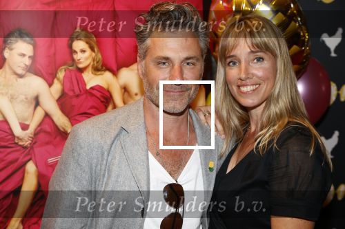 Utrecht 17 augustus 2021
Premiere Niks vreemds aan in Pathe Leidse Rijn. Frederik Brom en zijn vrouw Nienke Romer