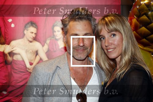 Utrecht 17 augustus 2021
Premiere Niks vreemds aan in Pathe Leidse Rijn. Frederik Brom en zijn vrouw Nienke Romer