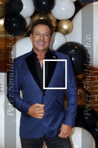 Amsterdam 25 augustus 2021
Expositie met Prinses Eloise in de Beurs v Berlage. Het is een event van Magnum ijs. Gerard Joling