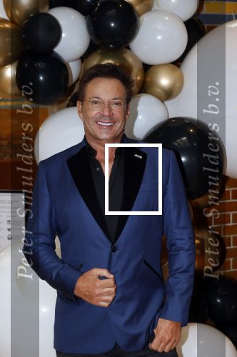Amsterdam 25 augustus 2021
Expositie met Prinses Eloise in de Beurs v Berlage. Het is een event van Magnum ijs. Gerard Joling