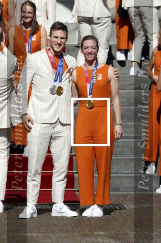 Den Haag 10 augustus 2021
Koning Willem Alexander en Koningin Maxima ontvangen op paleis noordeinde alle medaillewinnaars van de Olympische spelen in Tokyo. oa Sifan Hassan Harrie Lavreysen  Kiran Badloe Annemiek v d Vleuten Niek Kimmann Shanne Braspennincx Abdi Nageeye Jeffrey Hoogland Gabriella Schloesser Steve Wijler Arno Kamminga Sharon v Rouwendaal Tom Dumoulin Anouk Vetter Femke Bol Nouchka Fontijn Merel Smulders Sanne v Dijke Maikel v d Vleuten Kirsten Wild Annemiek Bekkering Annette Duetz Emma Oosterwegel Marit Bouwmeester Anna v d Breggen Roy v d Berg , heren 4 roeien , dames 2 roeien, heren 4x 400m  en het nederlands dames hockeyteam .Ook chef de Mission Pieter v d Hoogenband is er natuurlijk bij .