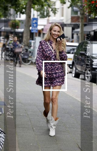Hilversum 31 augustus 2021
Presentatie kledinglijn Lonneke Nooteboom in samenwerking met Shoeby. Kelly Weekers