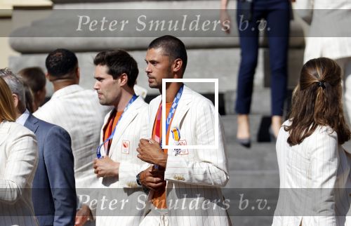 Den Haag 10 augustus 2021
Koning Willem Alexander en Koningin Maxima ontvangen op paleis noordeinde alle medaillewinnaars van de Olympische spelen in Tokyo. oa Sifan Hassan Harrie Lavreysen  Kiran Badloe Annemiek v d Vleuten Niek Kimmann Shanne Braspennincx Abdi Nageeye Jeffrey Hoogland Gabriella Schloesser Steve Wijler Arno Kamminga Sharon v Rouwendaal Tom Dumoulin Anouk Vetter Femke Bol Nouchka Fontijn Merel Smulders Sanne v Dijke Maikel v d Vleuten Kirsten Wild Annemiek Bekkering Annette Duetz Emma Oosterwegel Marit Bouwmeester Anna v d Breggen Roy v d Berg , heren 4 roeien , dames 2 roeien, heren 4x 400m  en het nederlands dames hockeyteam .Ook chef de Mission Pieter v d Hoogenband is er natuurlijk bij .