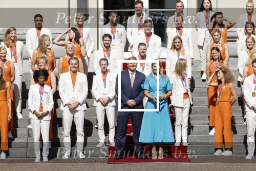 Den Haag 10 augustus 2021
Koning Willem Alexander en Koningin Maxima ontvangen op paleis noordeinde alle medaillewinnaars van de Olympische spelen in Tokyo. oa Sifan Hassan Harrie Lavreysen  Kiran Badloe Annemiek v d Vleuten Niek Kimmann Shanne Braspennincx Abdi Nageeye Jeffrey Hoogland Gabriella Schloesser Steve Wijler Arno Kamminga Sharon v Rouwendaal Tom Dumoulin Anouk Vetter Femke Bol Nouchka Fontijn Merel Smulders Sanne v Dijke Maikel v d Vleuten Kirsten Wild Annemiek Bekkering Annette Duetz Emma Oosterwegel Marit Bouwmeester Anna v d Breggen Roy v d Berg , heren 4 roeien , dames 2 roeien, heren 4x 400m  en het nederlands dames hockeyteam .Ook chef de Mission Pieter v d Hoogenband is er natuurlijk bij .