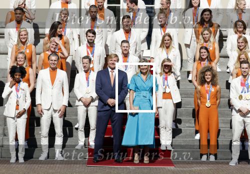 Den Haag 10 augustus 2021
Koning Willem Alexander en Koningin Maxima ontvangen op paleis noordeinde alle medaillewinnaars van de Olympische spelen in Tokyo. oa Sifan Hassan Harrie Lavreysen  Kiran Badloe Annemiek v d Vleuten Niek Kimmann Shanne Braspennincx Abdi Nageeye Jeffrey Hoogland Gabriella Schloesser Steve Wijler Arno Kamminga Sharon v Rouwendaal Tom Dumoulin Anouk Vetter Femke Bol Nouchka Fontijn Merel Smulders Sanne v Dijke Maikel v d Vleuten Kirsten Wild Annemiek Bekkering Annette Duetz Emma Oosterwegel Marit Bouwmeester Anna v d Breggen Roy v d Berg , heren 4 roeien , dames 2 roeien, heren 4x 400m  en het nederlands dames hockeyteam .Ook chef de Mission Pieter v d Hoogenband is er natuurlijk bij .