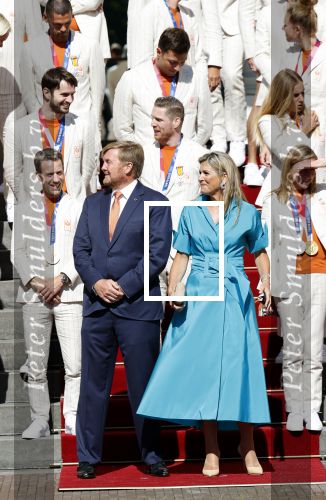 Den Haag 10 augustus 2021
Koning Willem Alexander en Koningin Maxima ontvangen op paleis noordeinde alle medaillewinnaars van de Olympische spelen in Tokyo. oa Sifan Hassan Harrie Lavreysen  Kiran Badloe Annemiek v d Vleuten Niek Kimmann Shanne Braspennincx Abdi Nageeye Jeffrey Hoogland Gabriella Schloesser Steve Wijler Arno Kamminga Sharon v Rouwendaal Tom Dumoulin Anouk Vetter Femke Bol Nouchka Fontijn Merel Smulders Sanne v Dijke Maikel v d Vleuten Kirsten Wild Annemiek Bekkering Annette Duetz Emma Oosterwegel Marit Bouwmeester Anna v d Breggen Roy v d Berg , heren 4 roeien , dames 2 roeien, heren 4x 400m  en het nederlands dames hockeyteam .Ook chef de Mission Pieter v d Hoogenband is er natuurlijk bij .