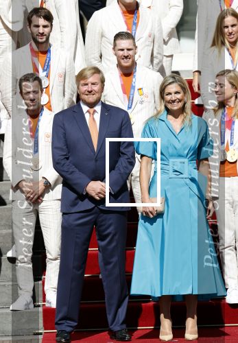 Den Haag 10 augustus 2021
Koning Willem Alexander en Koningin Maxima ontvangen op paleis noordeinde alle medaillewinnaars van de Olympische spelen in Tokyo. oa Sifan Hassan Harrie Lavreysen  Kiran Badloe Annemiek v d Vleuten Niek Kimmann Shanne Braspennincx Abdi Nageeye Jeffrey Hoogland Gabriella Schloesser Steve Wijler Arno Kamminga Sharon v Rouwendaal Tom Dumoulin Anouk Vetter Femke Bol Nouchka Fontijn Merel Smulders Sanne v Dijke Maikel v d Vleuten Kirsten Wild Annemiek Bekkering Annette Duetz Emma Oosterwegel Marit Bouwmeester Anna v d Breggen Roy v d Berg , heren 4 roeien , dames 2 roeien, heren 4x 400m  en het nederlands dames hockeyteam .Ook chef de Mission Pieter v d Hoogenband is er natuurlijk bij .