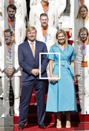 Den Haag 10 augustus 2021
Koning Willem Alexander en Koningin Maxima ontvangen op paleis noordeinde alle medaillewinnaars van de Olympische spelen in Tokyo. oa Sifan Hassan Harrie Lavreysen  Kiran Badloe Annemiek v d Vleuten Niek Kimmann Shanne Braspennincx Abdi Nageeye Jeffrey Hoogland Gabriella Schloesser Steve Wijler Arno Kamminga Sharon v Rouwendaal Tom Dumoulin Anouk Vetter Femke Bol Nouchka Fontijn Merel Smulders Sanne v Dijke Maikel v d Vleuten Kirsten Wild Annemiek Bekkering Annette Duetz Emma Oosterwegel Marit Bouwmeester Anna v d Breggen Roy v d Berg , heren 4 roeien , dames 2 roeien, heren 4x 400m  en het nederlands dames hockeyteam .Ook chef de Mission Pieter v d Hoogenband is er natuurlijk bij .