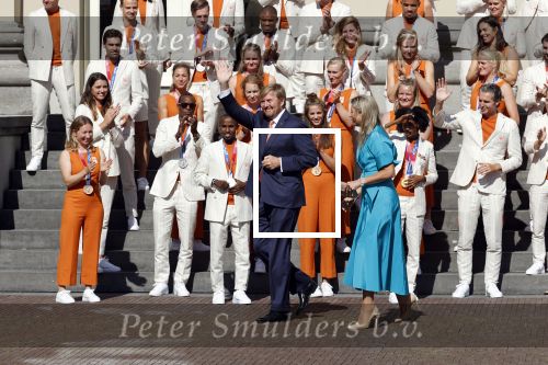 Den Haag 10 augustus 2021
Koning Willem Alexander en Koningin Maxima ontvangen op paleis noordeinde alle medaillewinnaars van de Olympische spelen in Tokyo. oa Sifan Hassan Harrie Lavreysen  Kiran Badloe Annemiek v d Vleuten Niek Kimmann Shanne Braspennincx Abdi Nageeye Jeffrey Hoogland Gabriella Schloesser Steve Wijler Arno Kamminga Sharon v Rouwendaal Tom Dumoulin Anouk Vetter Femke Bol Nouchka Fontijn Merel Smulders Sanne v Dijke Maikel v d Vleuten Kirsten Wild Annemiek Bekkering Annette Duetz Emma Oosterwegel Marit Bouwmeester Anna v d Breggen Roy v d Berg , heren 4 roeien , dames 2 roeien, heren 4x 400m  en het nederlands dames hockeyteam .Ook chef de Mission Pieter v d Hoogenband is er natuurlijk bij .