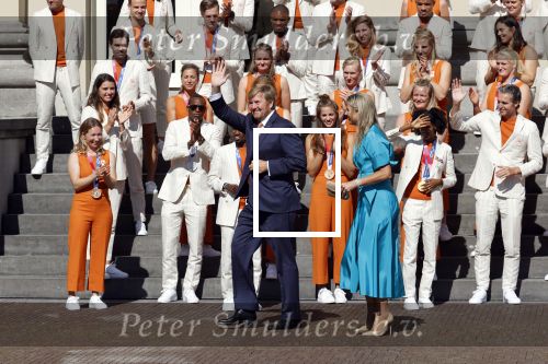 Den Haag 10 augustus 2021
Koning Willem Alexander en Koningin Maxima ontvangen op paleis noordeinde alle medaillewinnaars van de Olympische spelen in Tokyo. oa Sifan Hassan Harrie Lavreysen  Kiran Badloe Annemiek v d Vleuten Niek Kimmann Shanne Braspennincx Abdi Nageeye Jeffrey Hoogland Gabriella Schloesser Steve Wijler Arno Kamminga Sharon v Rouwendaal Tom Dumoulin Anouk Vetter Femke Bol Nouchka Fontijn Merel Smulders Sanne v Dijke Maikel v d Vleuten Kirsten Wild Annemiek Bekkering Annette Duetz Emma Oosterwegel Marit Bouwmeester Anna v d Breggen Roy v d Berg , heren 4 roeien , dames 2 roeien, heren 4x 400m  en het nederlands dames hockeyteam .Ook chef de Mission Pieter v d Hoogenband is er natuurlijk bij .