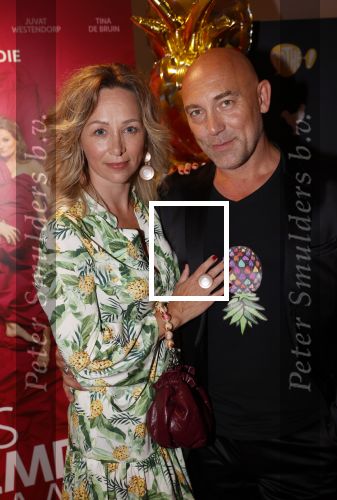 Utrecht 17 augustus 2021
Premiere Niks vreemds aan in Pathe Leidse Rijn. Loek Peters met zijn vrouw