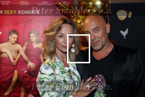 Utrecht 17 augustus 2021
Premiere Niks vreemds aan in Pathe Leidse Rijn. Loek Peters met zijn vrouw