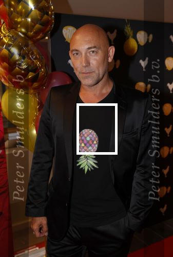 Utrecht 17 augustus 2021
Premiere Niks vreemds aan in Pathe Leidse Rijn. Loek Peters met zijn vrouw