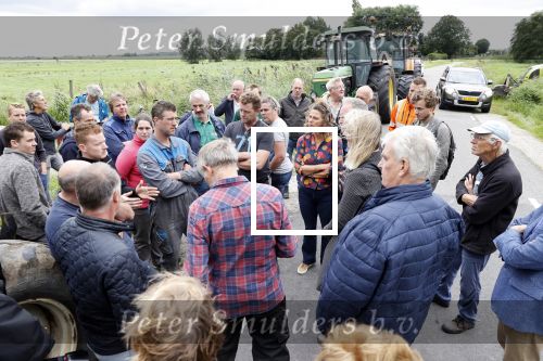 Zunderdorp 27 augustus 2021
Boer Geert Jan en Boer Geert zijn bij demonstratie om land te mogen behouden. Wethouder Marieke v Doorninck