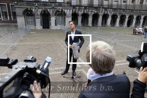 Den Haag 31 augustus 2021
Mark Rutte , Wopke Hoekstra Lillianne Ploumen Jesse Klaver Sigrid Kaag Gert Jan Segers en Rob Jetten op gesprek bij Mariette Hamer ivm vormen van nieuwe regering op het binnenhof.