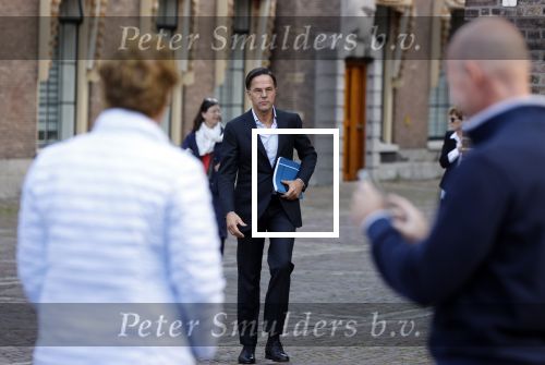 Den Haag 31 augustus 2021
Mark Rutte , Wopke Hoekstra Lillianne Ploumen Jesse Klaver Sigrid Kaag Gert Jan Segers en Rob Jetten op gesprek bij Mariette Hamer ivm vormen van nieuwe regering op het binnenhof.