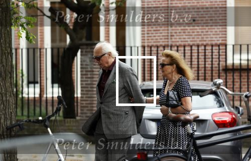 Amsterdam 25 augustus 2021
Matthijs v heijningen en zijn vrouw Guurtje Buddenberg in Amsterdam zuid