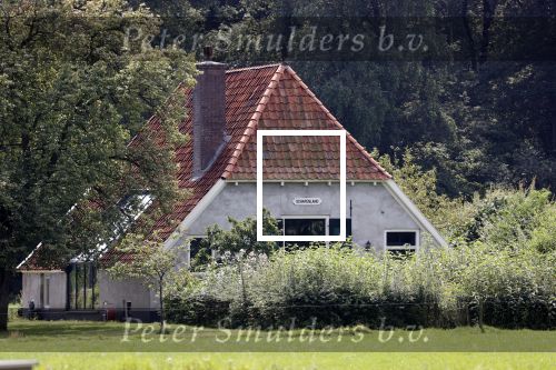 Eefde 12 augustus 2021
Matthijs v Nieuwkerk en zijn vriendin Martha Riemsma vieren vakantie bij het vakantiehuis van Matthijs
