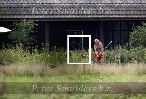 Eefde 12 augustus 2021
Matthijs v Nieuwkerk en zijn vriendin Martha Riemsma vieren vakantie bij het vakantiehuis van Matthijs