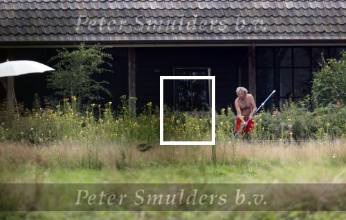 Eefde 12 augustus 2021
Matthijs v Nieuwkerk en zijn vriendin Martha Riemsma vieren vakantie bij het vakantiehuis van Matthijs