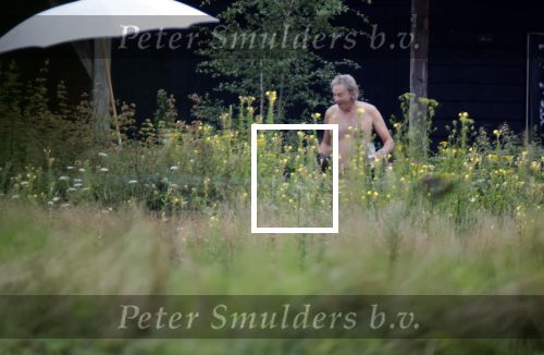 Eefde 12 augustus 2021
Matthijs v Nieuwkerk en zijn vriendin Martha Riemsma vieren vakantie bij het vakantiehuis van Matthijs